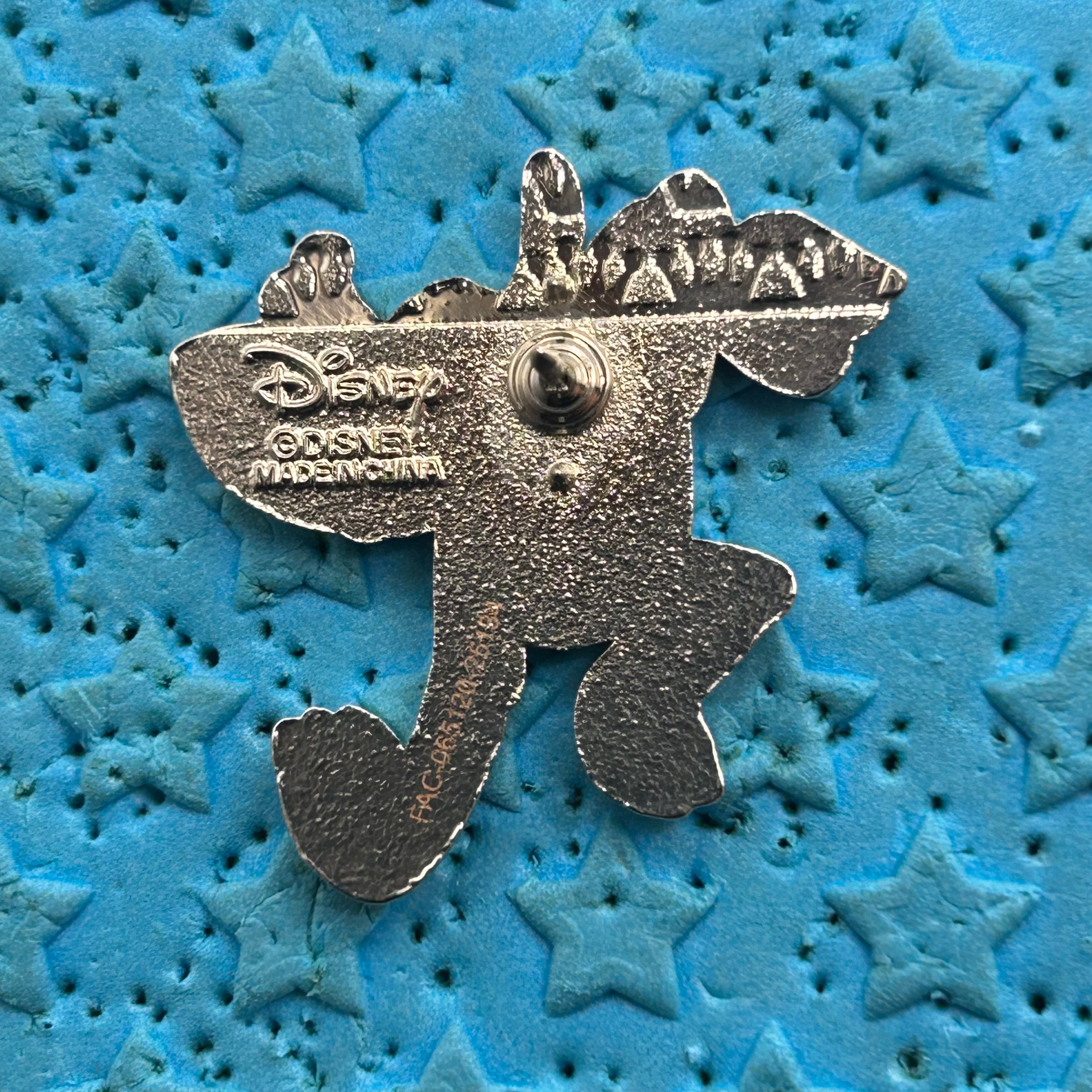 Loungefly - Pluto - Pluto with Football - Disney Pin
