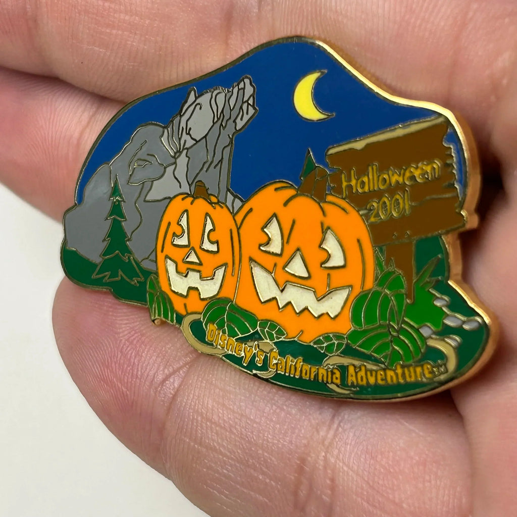 2001 - Pumpkins at Disney California Adventure Park -  LE 1,800