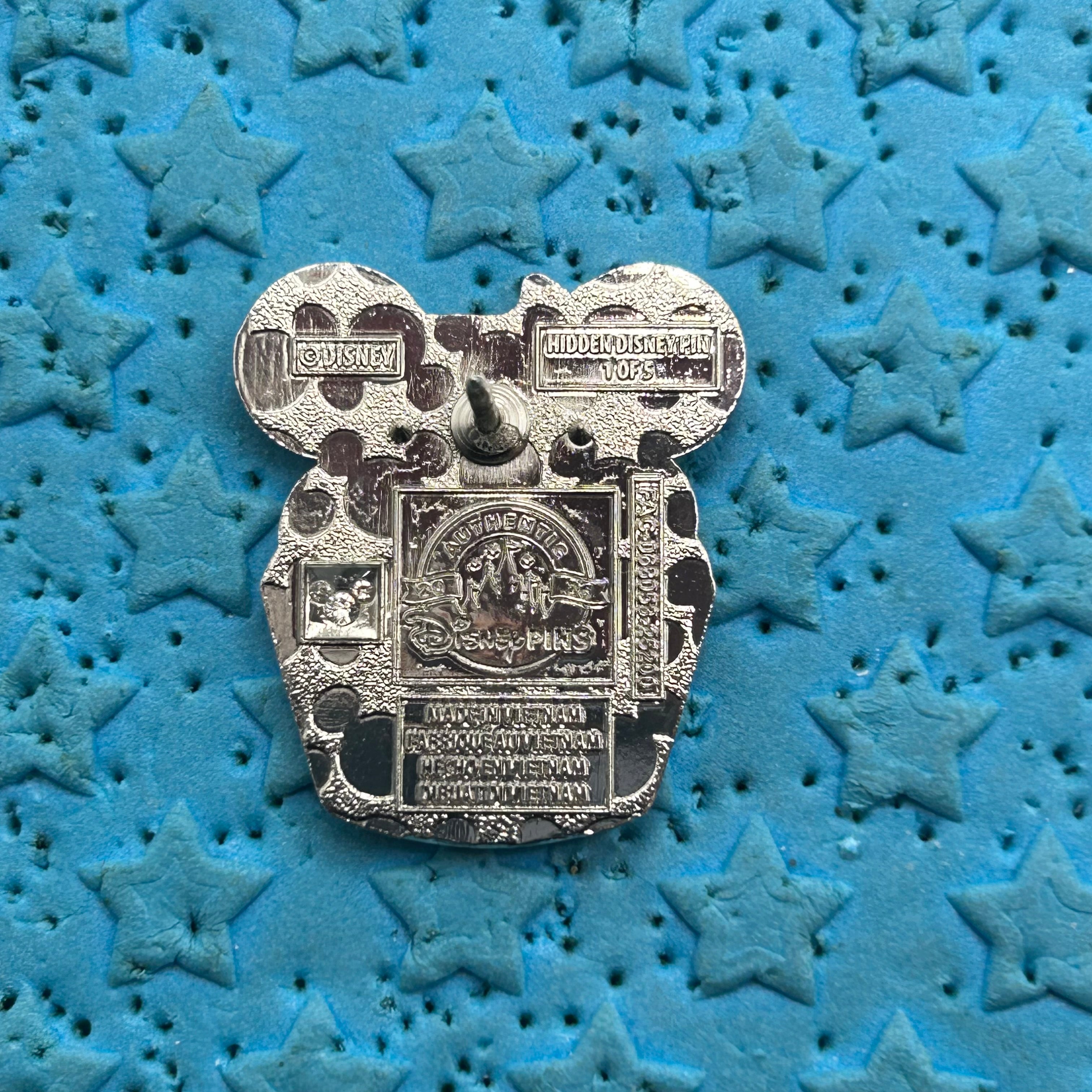 2026 - Mickey Mouse - Cupcake - Hidden Disney - Disney Pin (Copy)