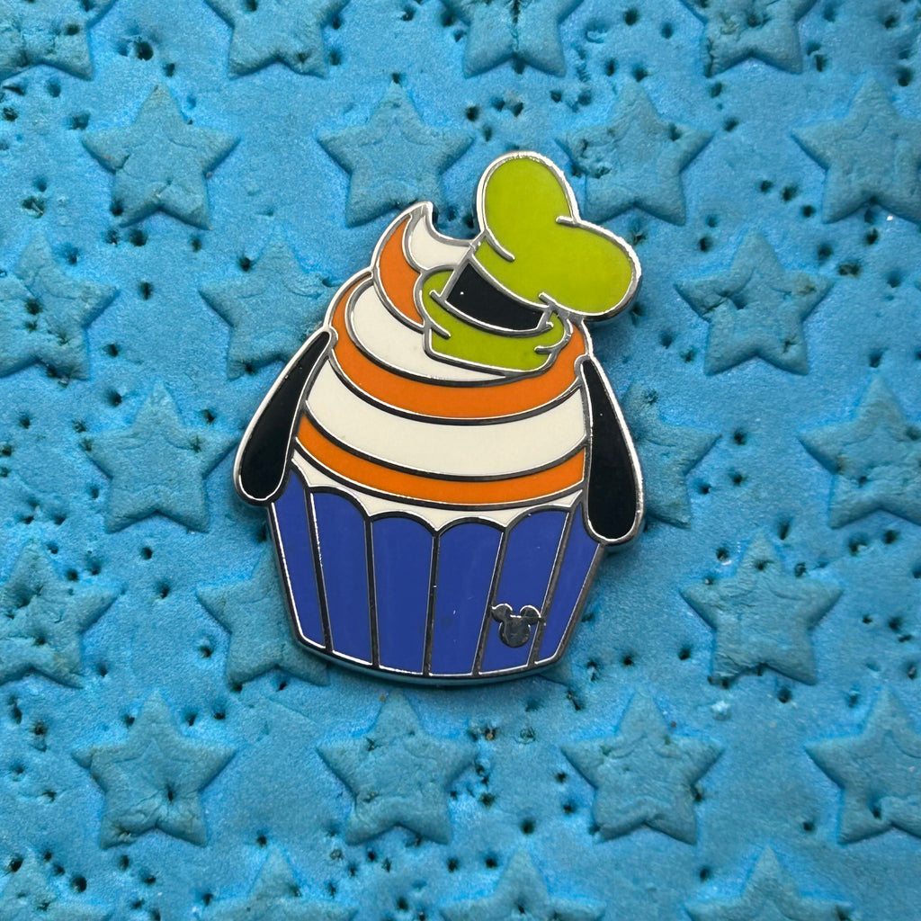2026 - Goofy - WDW Parks Cupcake - Hidden Disney - Disney Pin