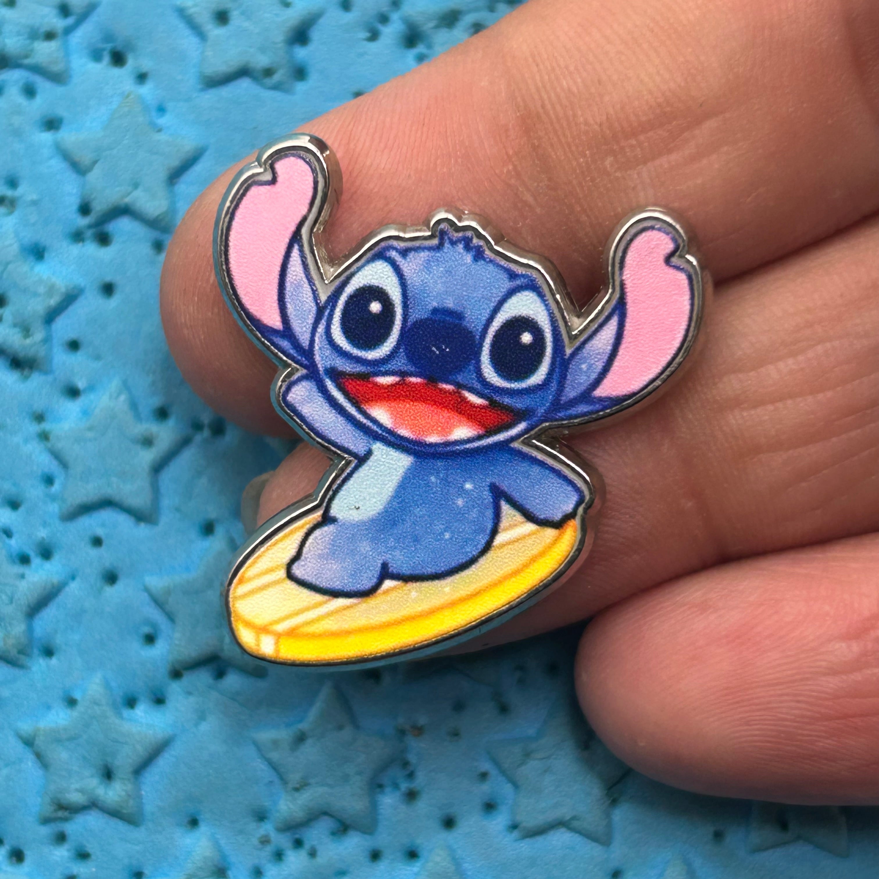 Lilo and Stitch - Stitch Surfing - Disney Pin