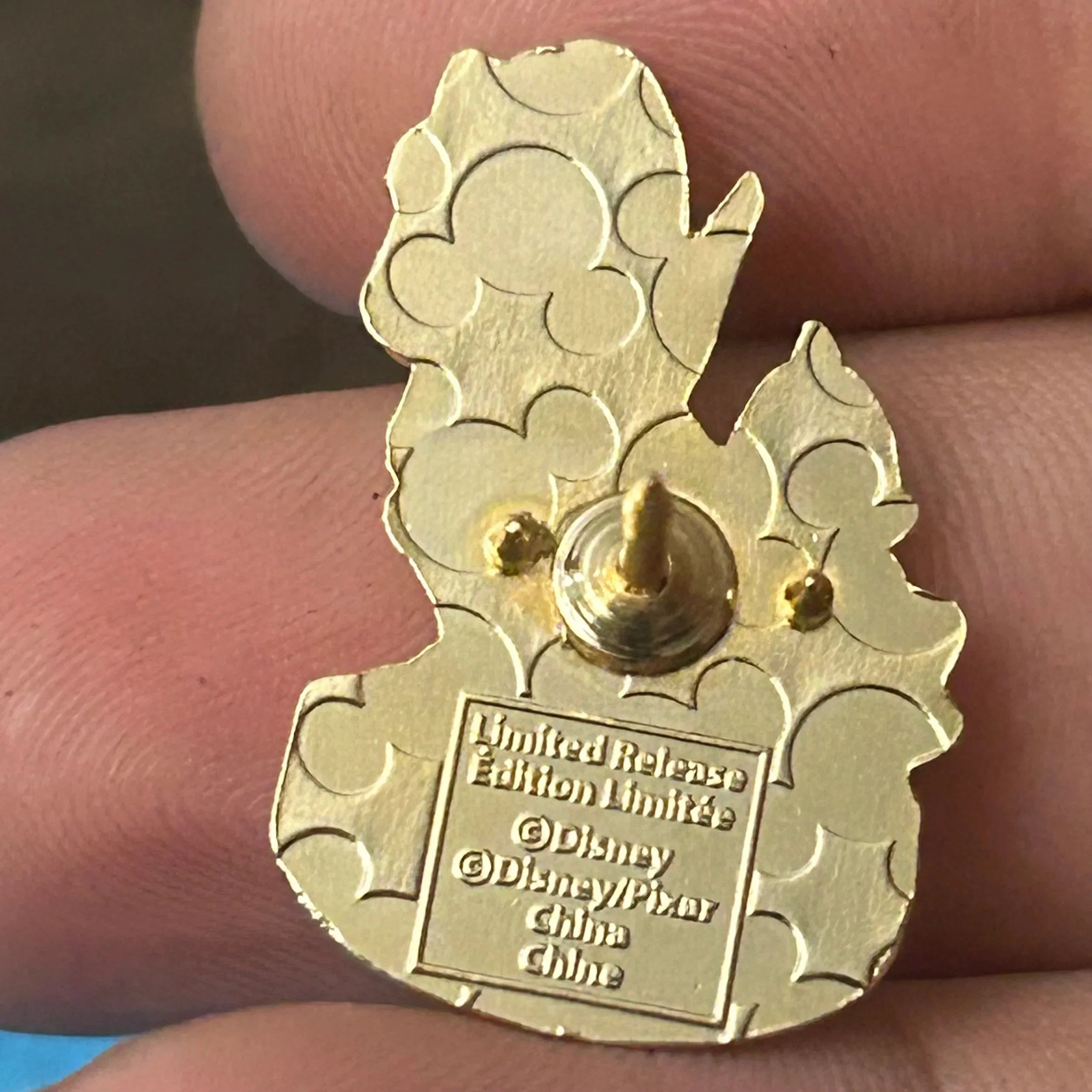 2021 - Dory and Nemo Statue - WDW - 50th Anniversary - Pixar - LR - Disney Pin