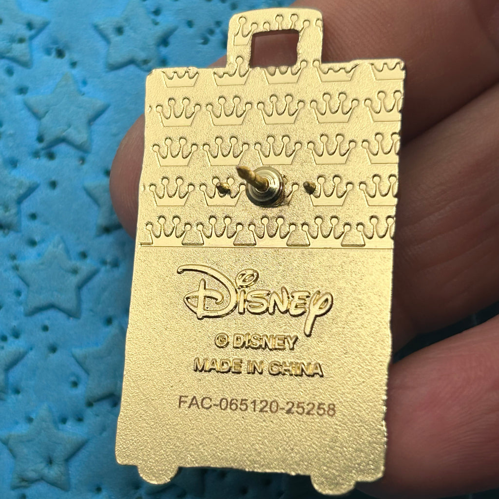 Loungefly - Mulan - Princess Suitcase - Blind Box Series - Disney Pin