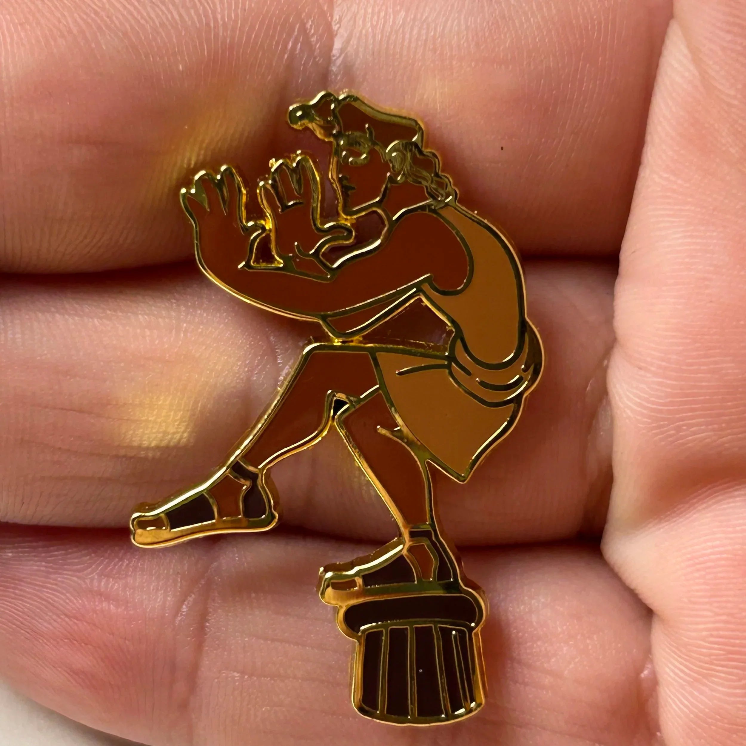 Loungefly - Hercules Statue - Mystery Series - Disney Pin