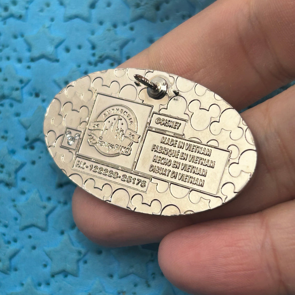 2026 - Honorary Pin Trader Name Tag - Disney Pin
