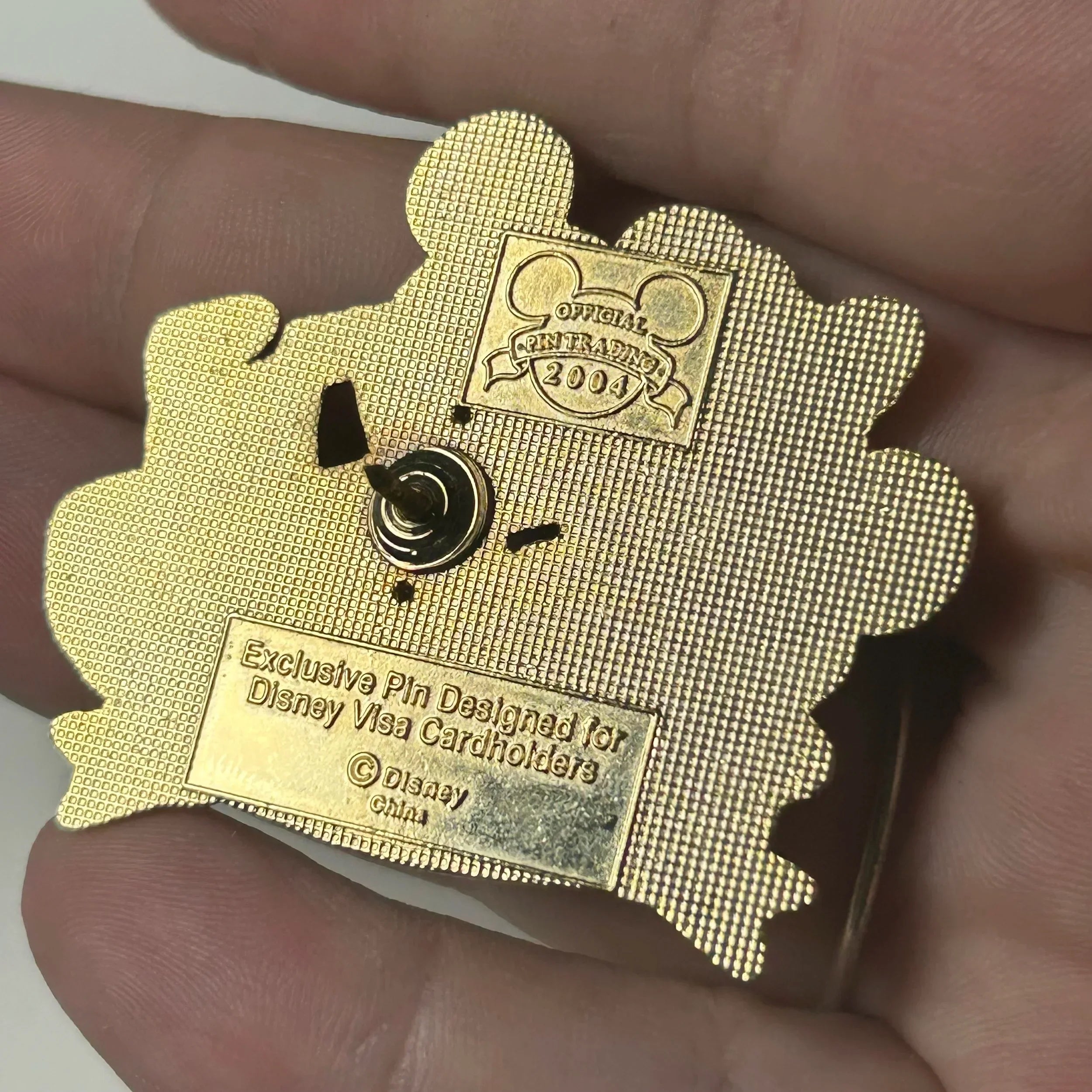 2004 - Mickey, Minnie, and Pluto - Rewards Are Magic - Visa Exclusive - Disney Pin