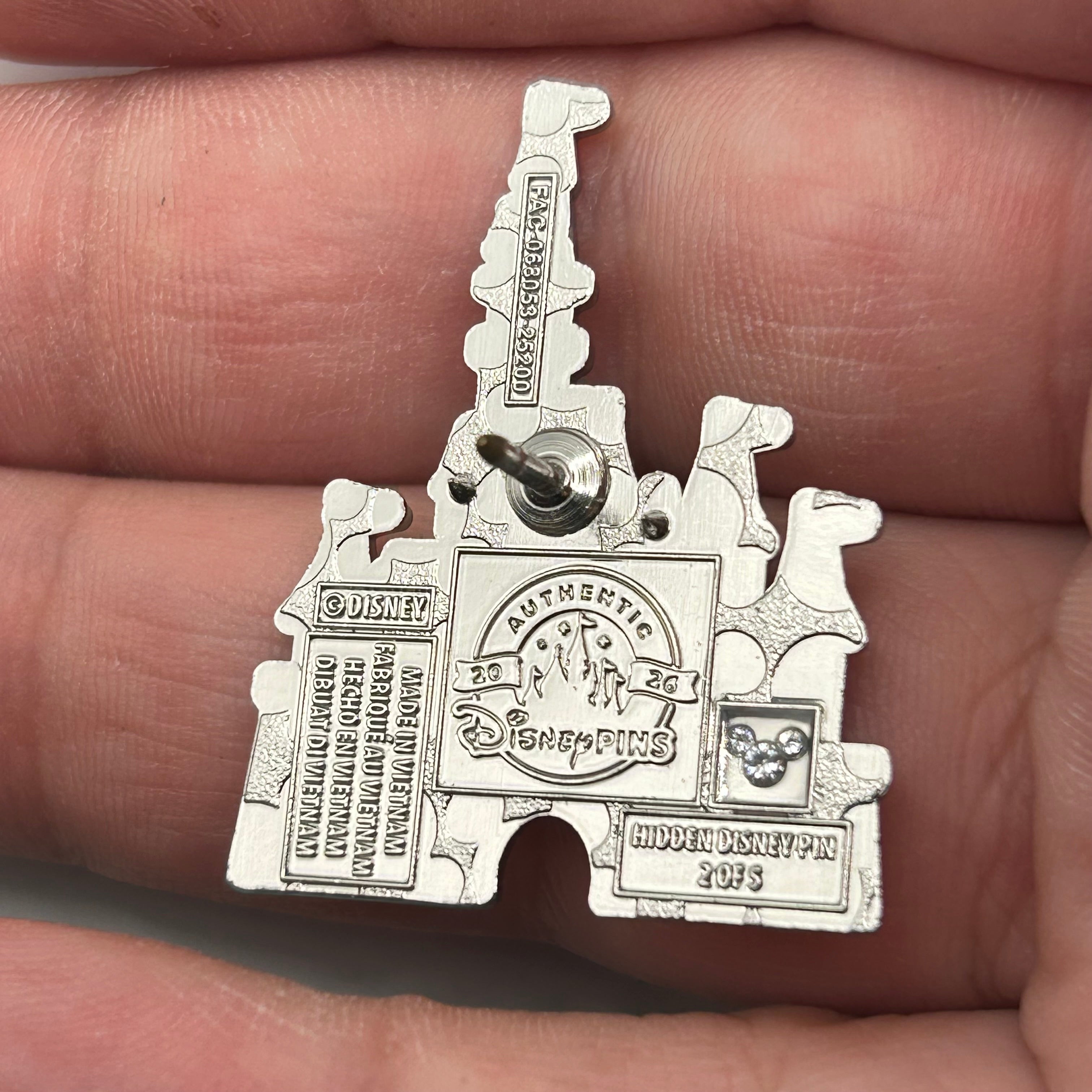 2026 - Pirates of the Caribbean Castle - Hidden Mickey - Disney Pin