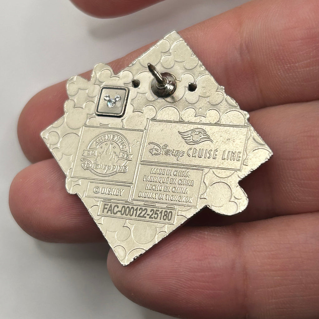2026 - Donald and Daisy - Sunset Dinner - Disney Pin