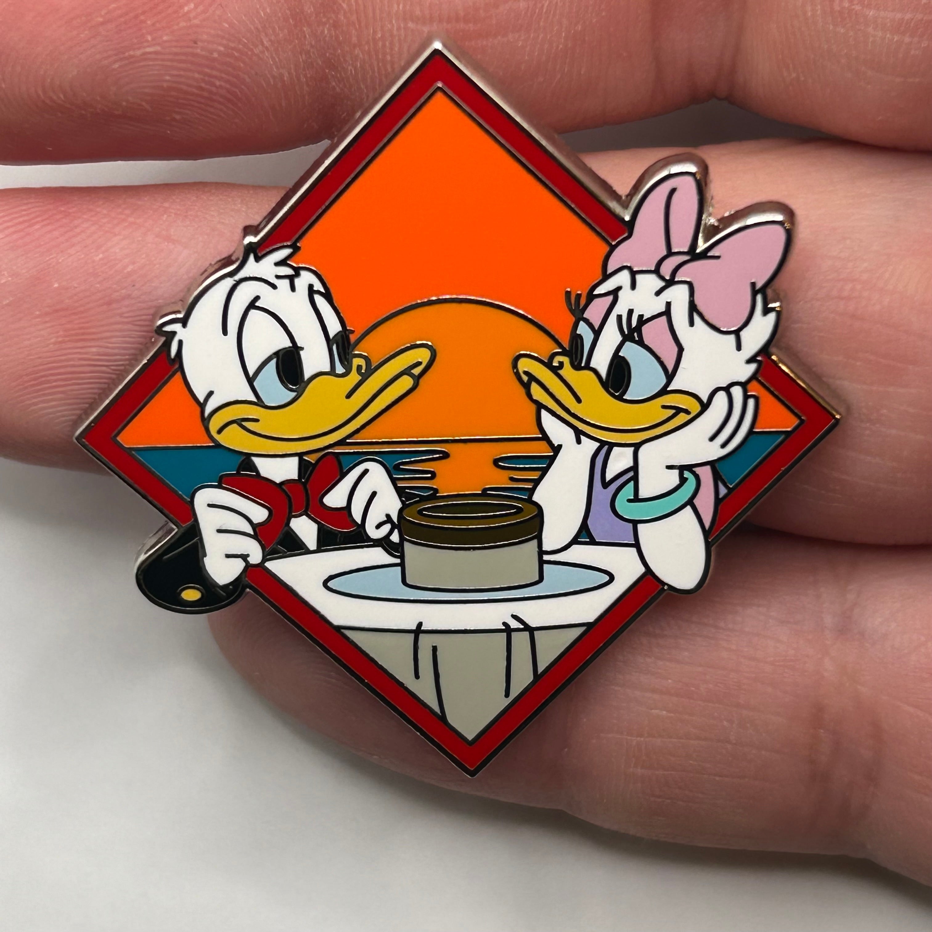 2026 - Donald and Daisy - Sunset Dinner - Disney Pin