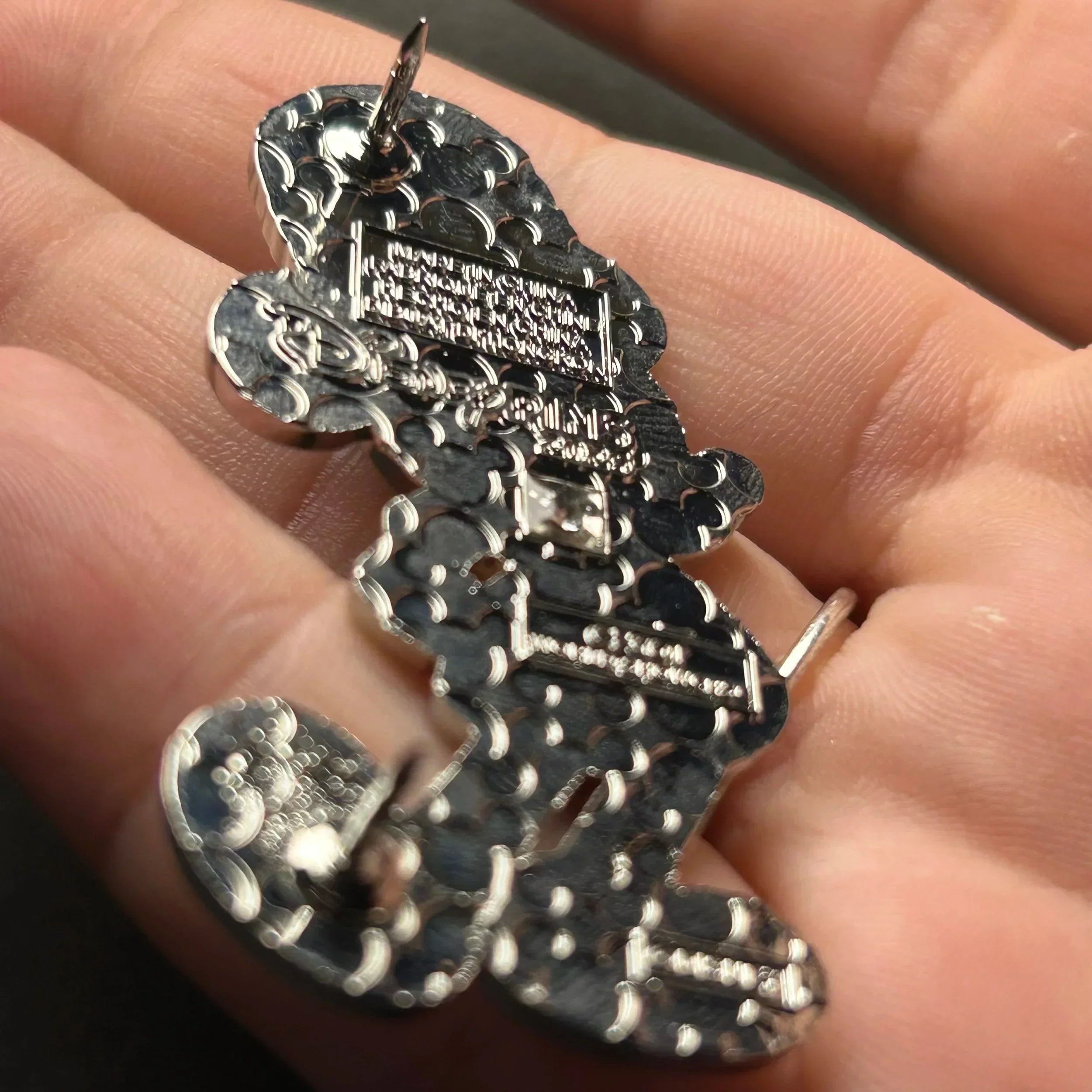 2025 - Mickey Mouse - UK - World Showcase Series -  Full Body - Disney Pin