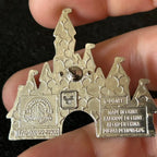 2023 - Pride Castle - LGBTQ+ - Rainbow- Disney Pin