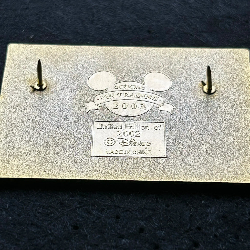 2002 - Mickey, Minnie, Donald, Daisy, Goofy, and Pluto - DLR - LE 2002 - Lenticular - Disney Pin