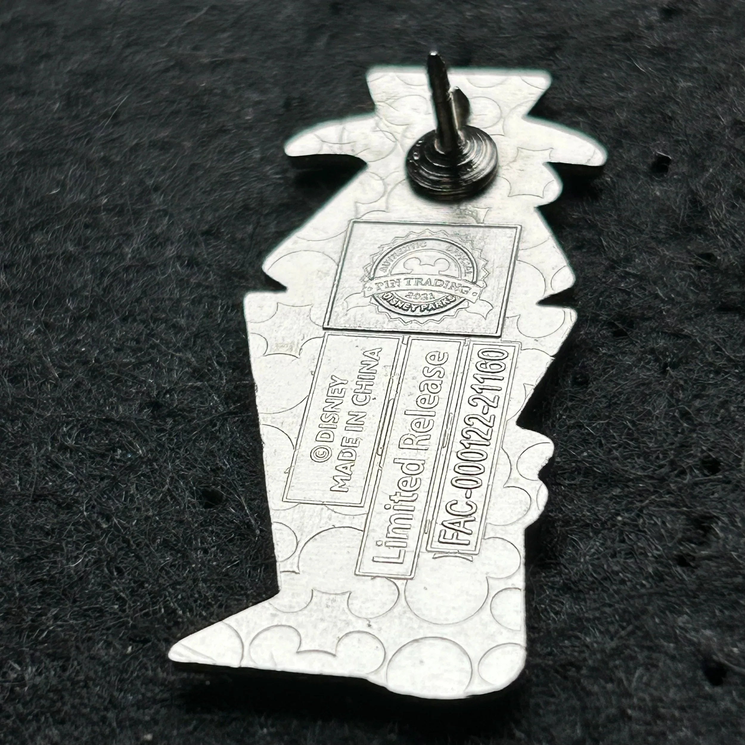 2021 - Yzma - Emperors New Groove - Poison - LR - Disney Pin
