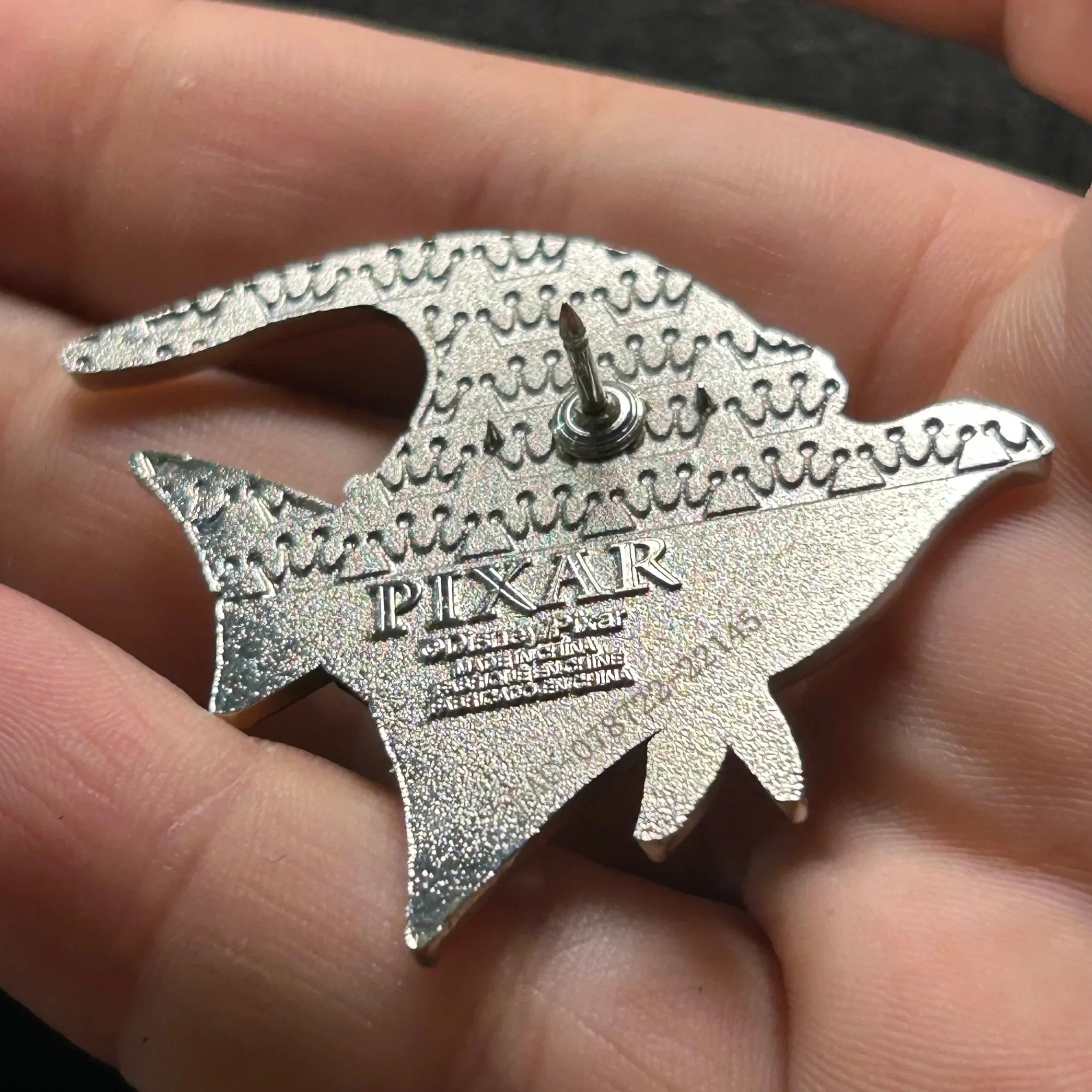 Loungefly - Gil - Full Body - Finding Nemo - Disney Pin