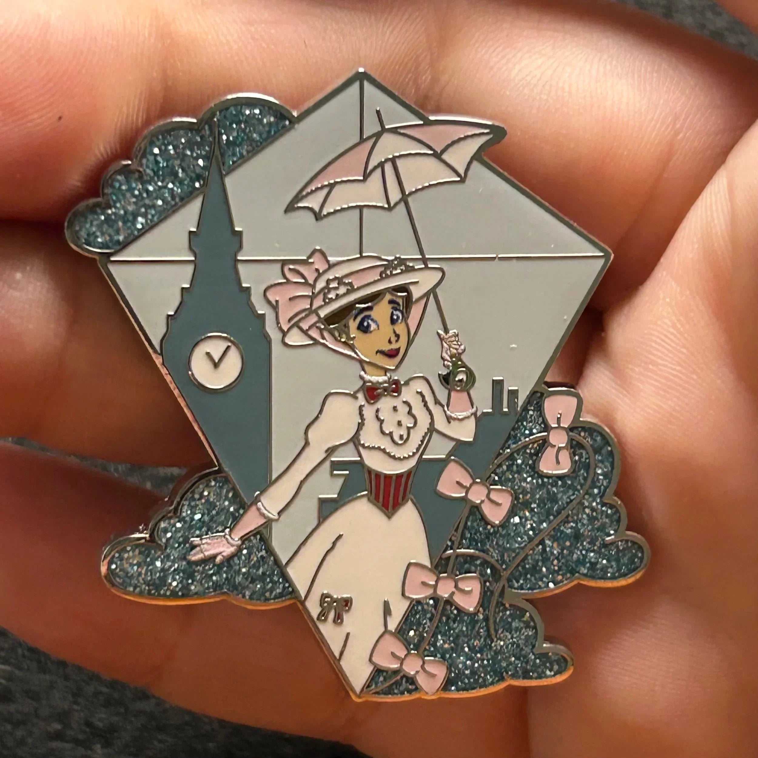 2025 - Mary Poppins Holding Parasol - Mary Poppins - Disney Pin