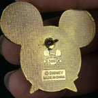 2001 - Vintage - Helping Hand Award - Disney Pin