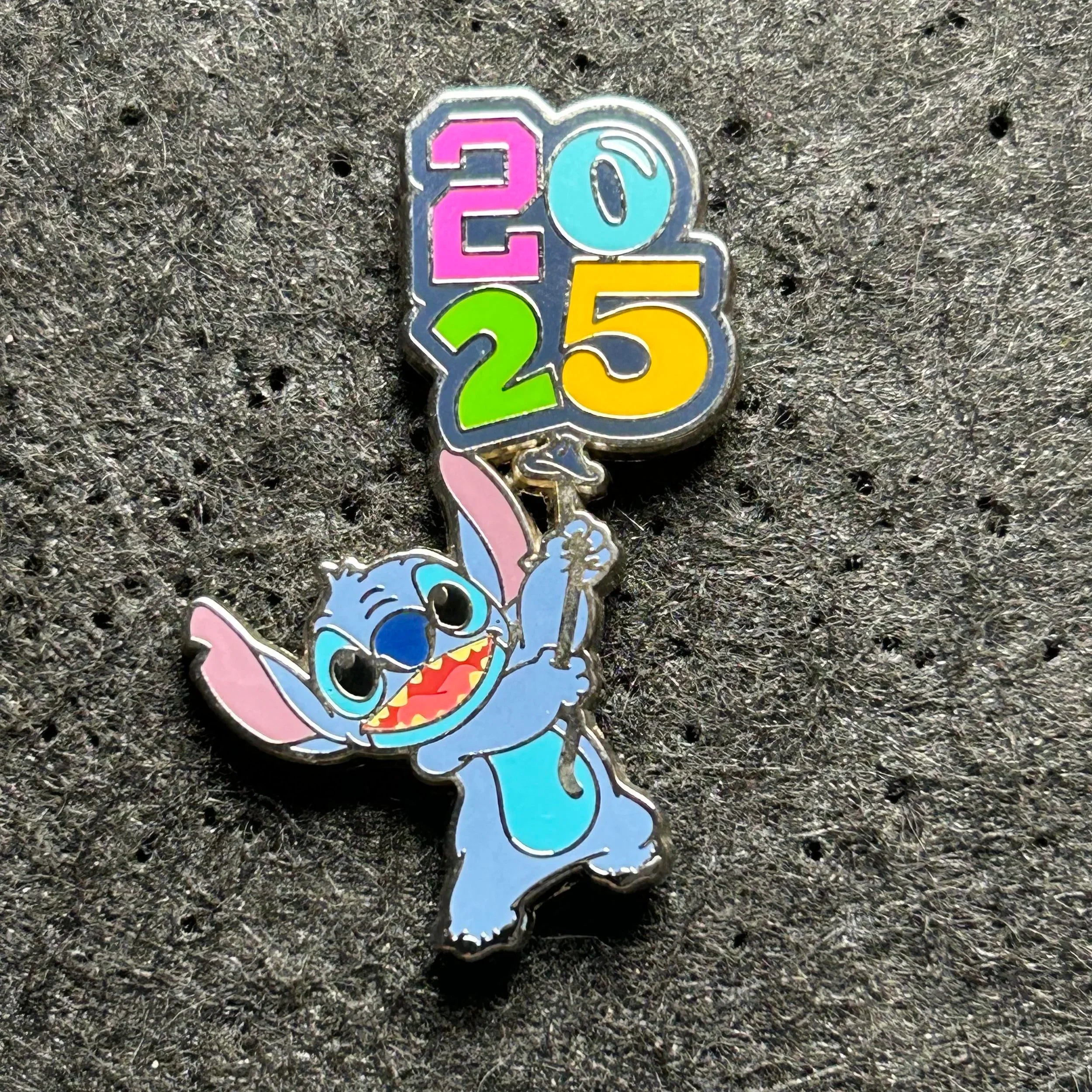 2025 - Stitch - Balloon - Starter Series - Disney Pin