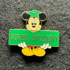 2001 - Mickey Mouse - Super Student - Graduation - Disney Pin