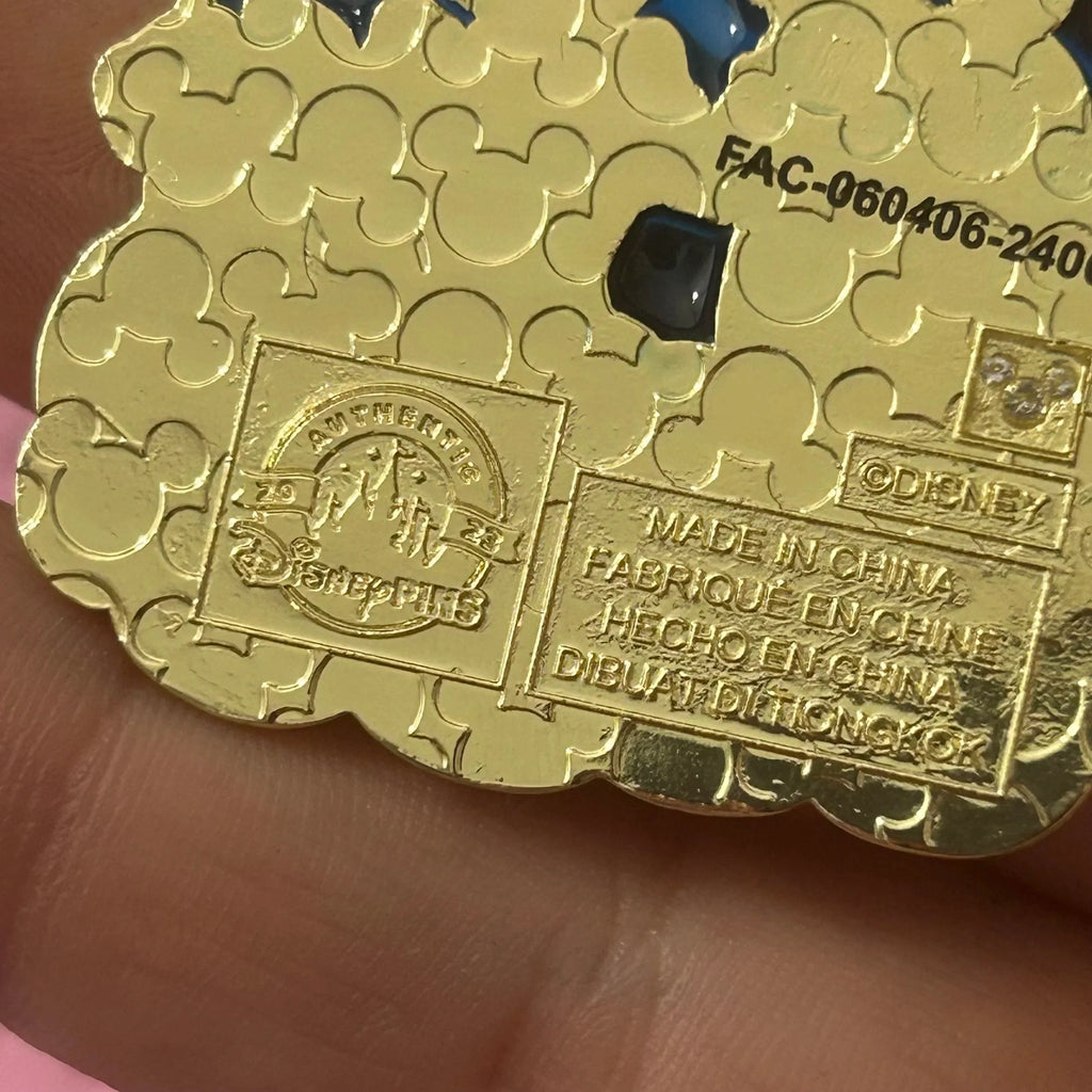 2023 - Mary Poppins - Penguins and Turtle - Disney Pin