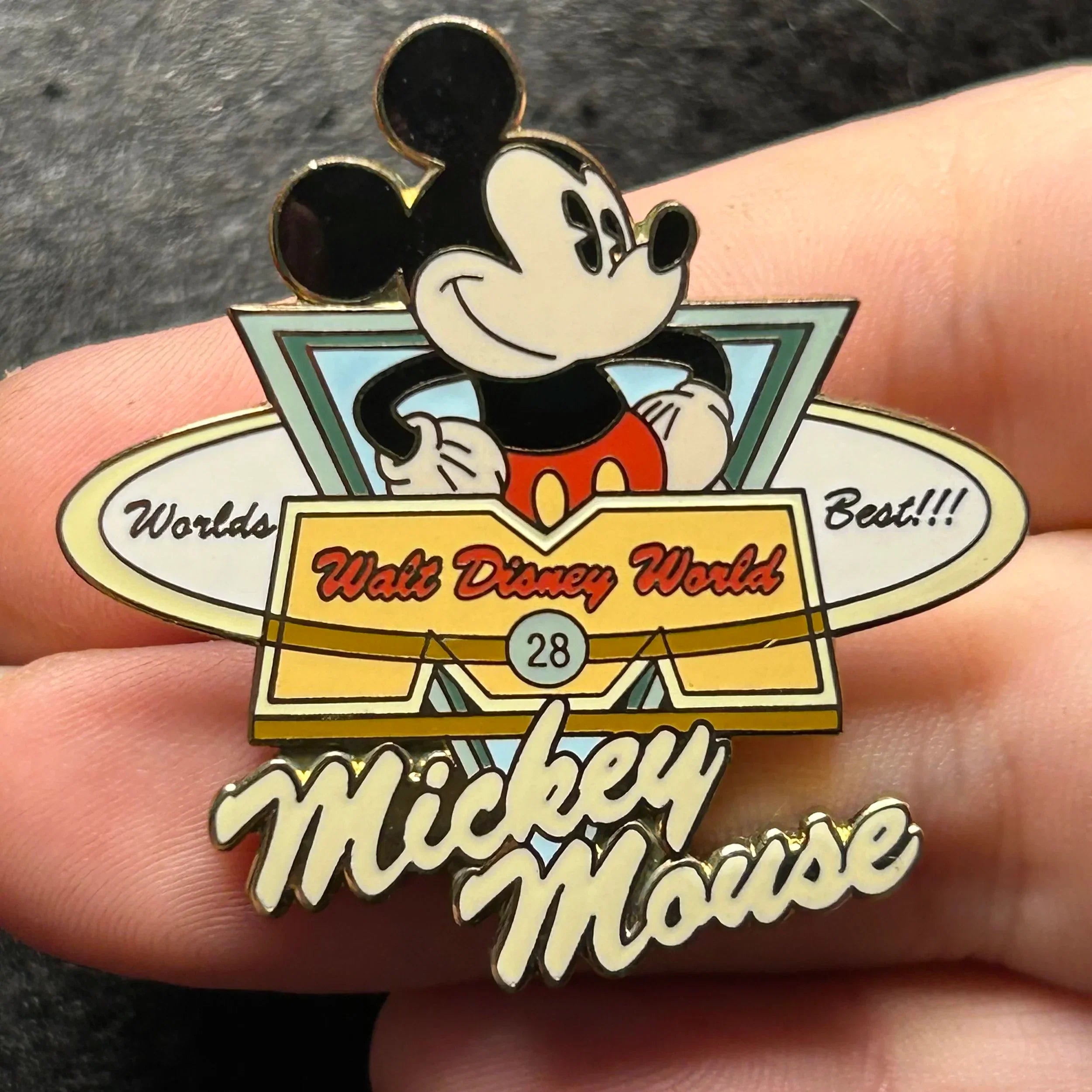 2004 - Mickey Mouse - Worlds Best - 28 - WDW -  LE 1,000 - Disney Pin