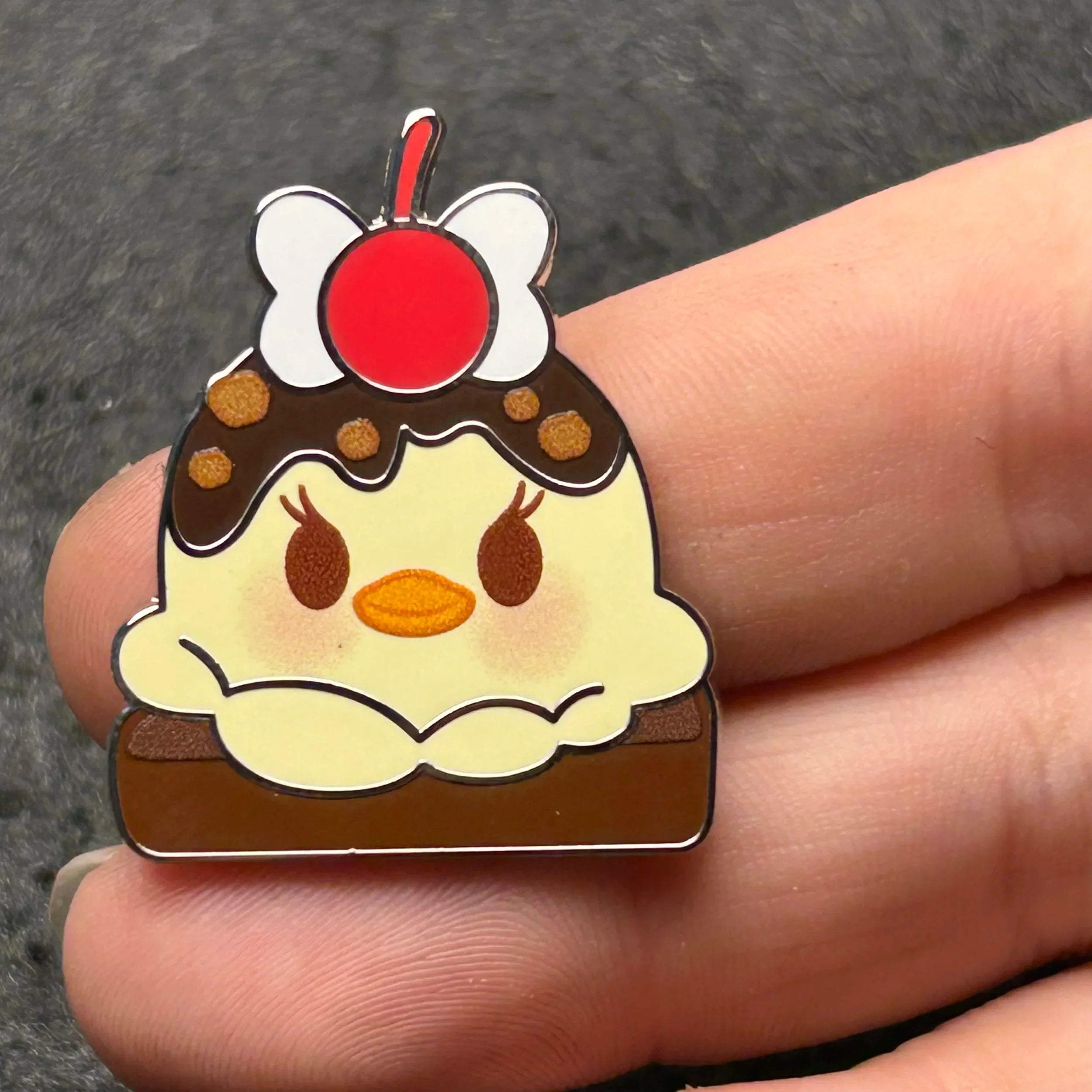 2024 - Daisy Duck - Ice Cream Sundae - Munchling - Mystery Pin